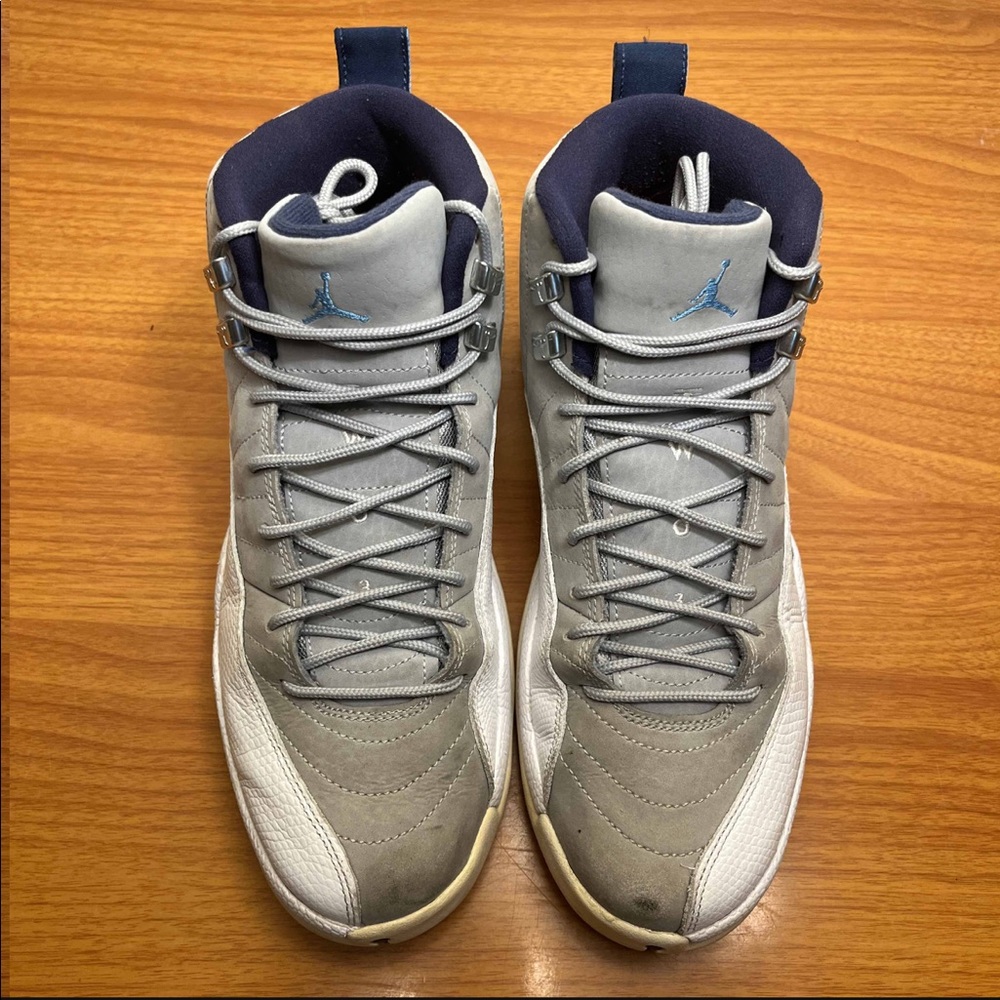 Jordan 12 University Grey - Picture 4 of 9